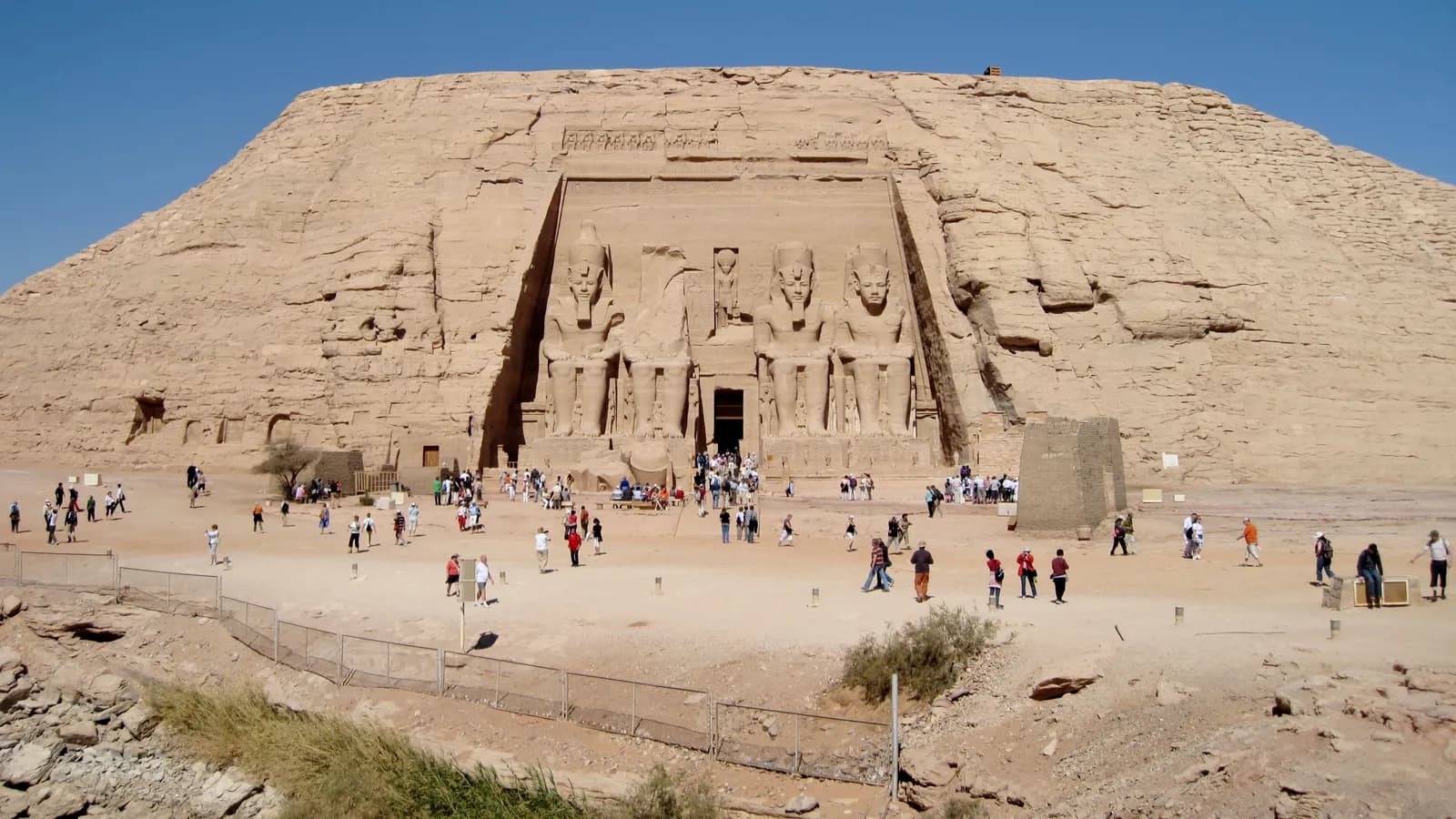 Aswan Horse Carriage Trip – Journey Through Time