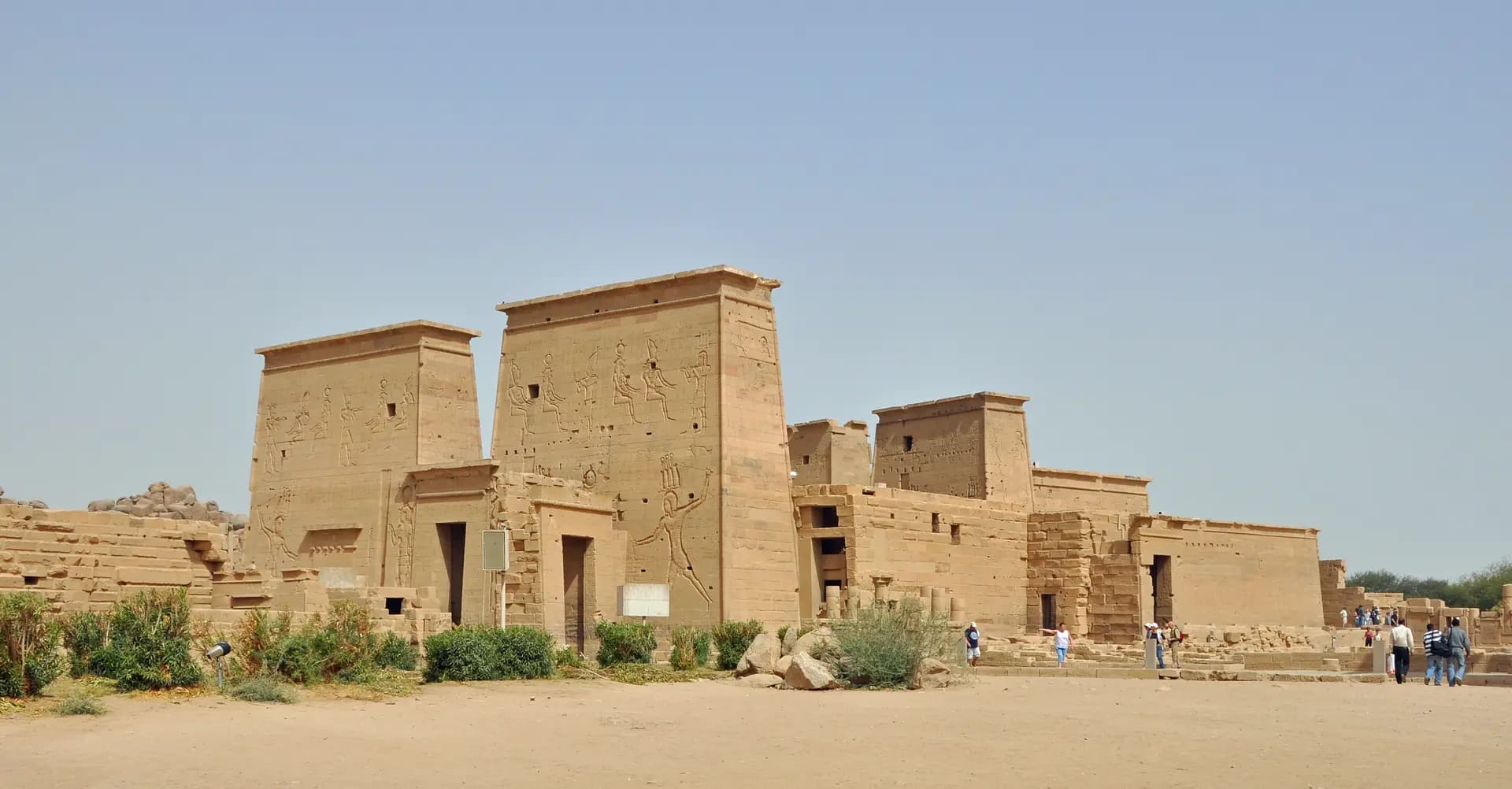 Makadi Bay to Aswan & Abu Simbel Tour