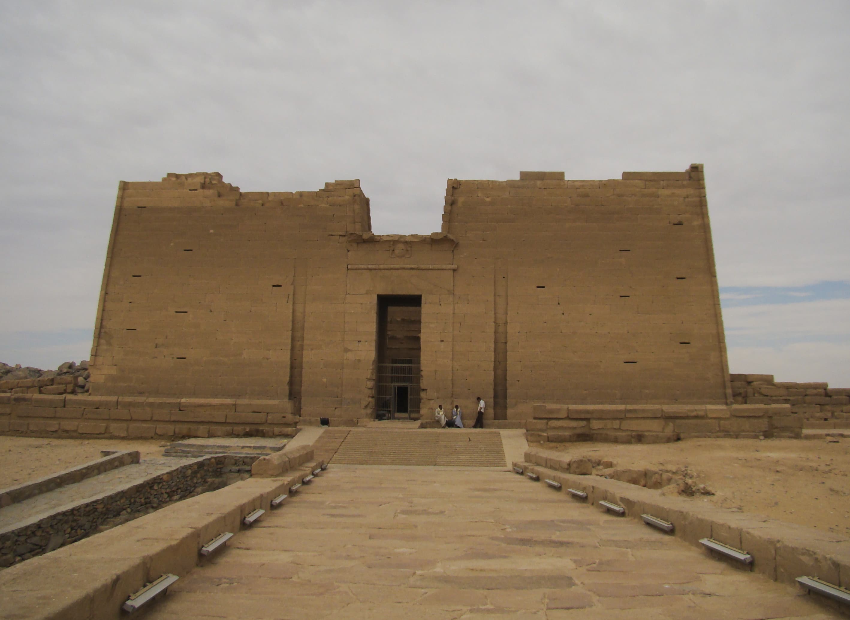 Kalabsha Temple: A Roman-Era Gem Rescued from the Nile
