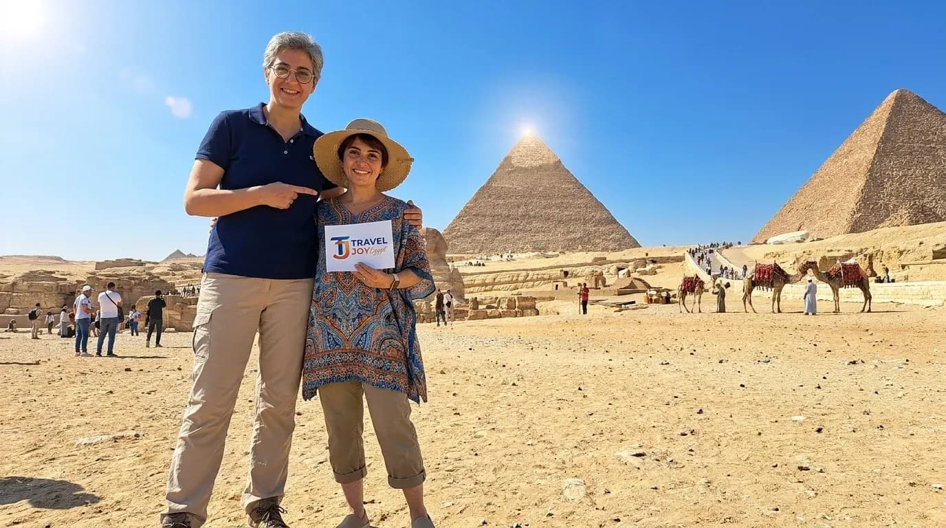 Cestovatelé u Pyramids of Giza, Cairo – Egypt & Jordan Grand Tour: 13 dní objevování