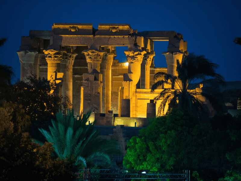 4 Days Aswan to Luxor Nile Cruise