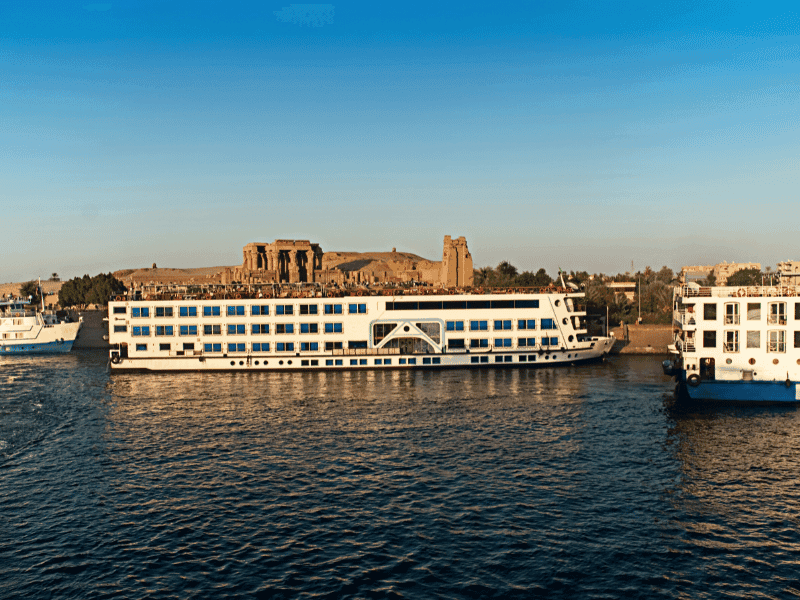 Cruzeiro M/S Semiramis II pelo Nilo