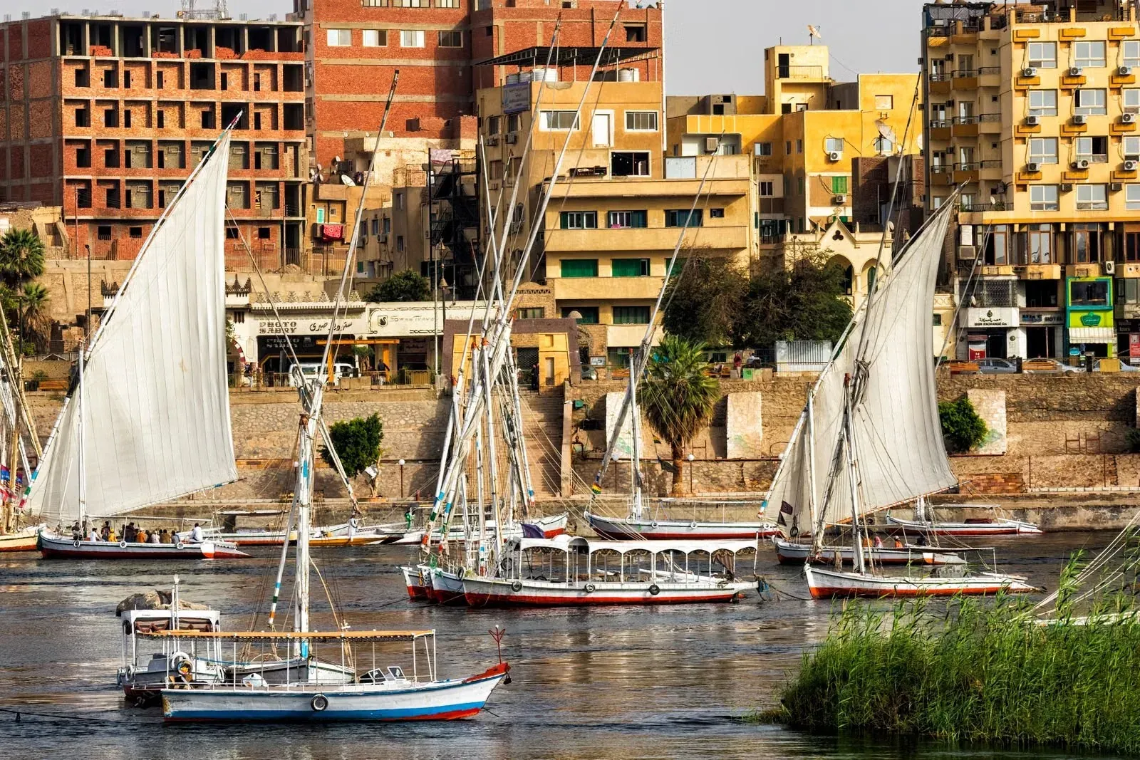 Nile cruise between Luxor and Aswan – 10 dní Káhirský Nilu plavba Istanbul Kapadokie zájezd
