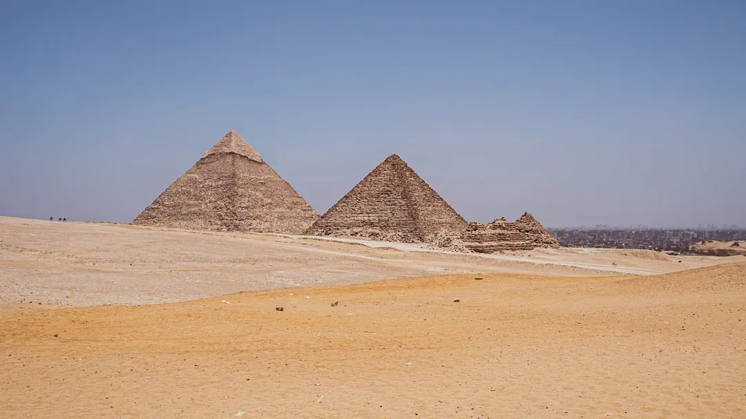Pyramids of Giza, Cairo – 10denní zájezd do Egypta: Pyramidy, Luxor a Rudé moře