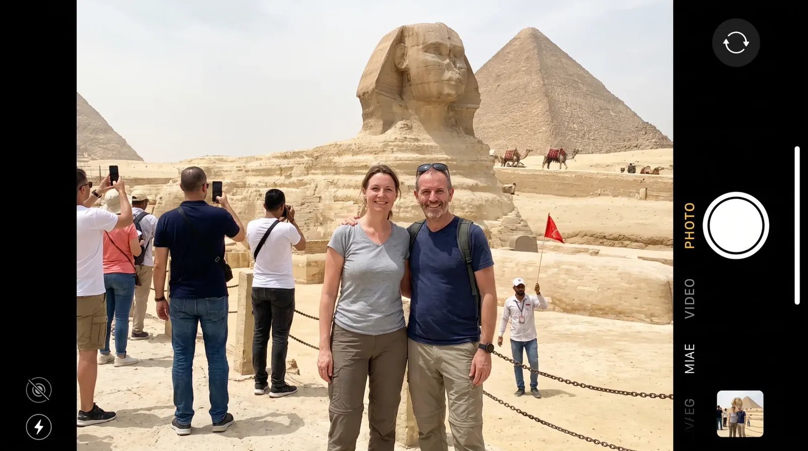 Reisende bei Great Sphinx of Giza – 11-tägige Reise nach Kairo, Luxor & Oasen