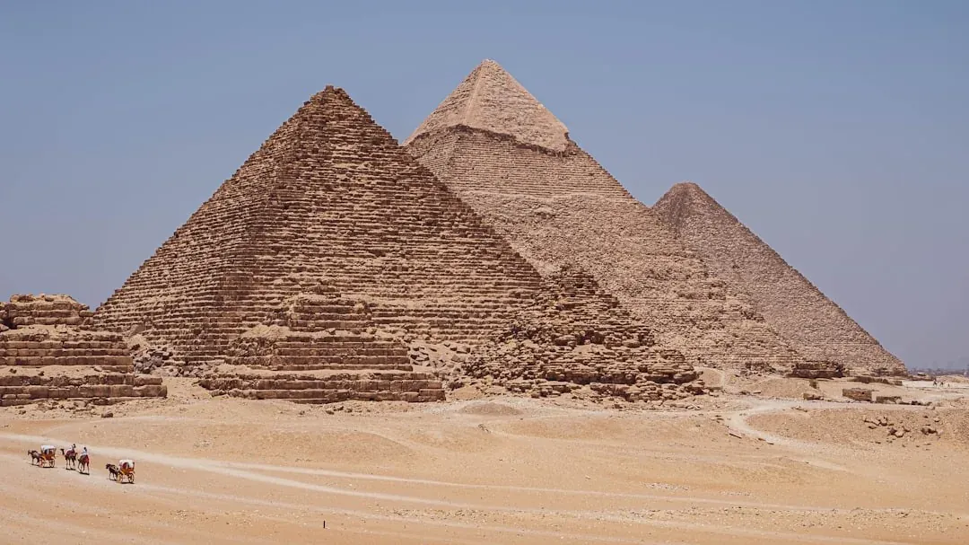 Pyramids of Giza, Cairo – Tour de Egipto de 12 Días de la UNESCO: Faraones a Sinaí