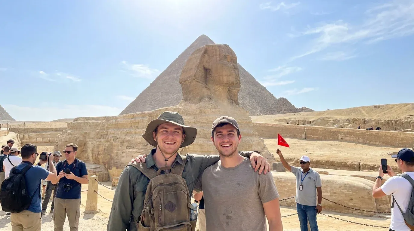 Viajeros en Great Sphinx of Giza – Tour de Egipto de 12 Días de la UNESCO: Faraones a Sinaí