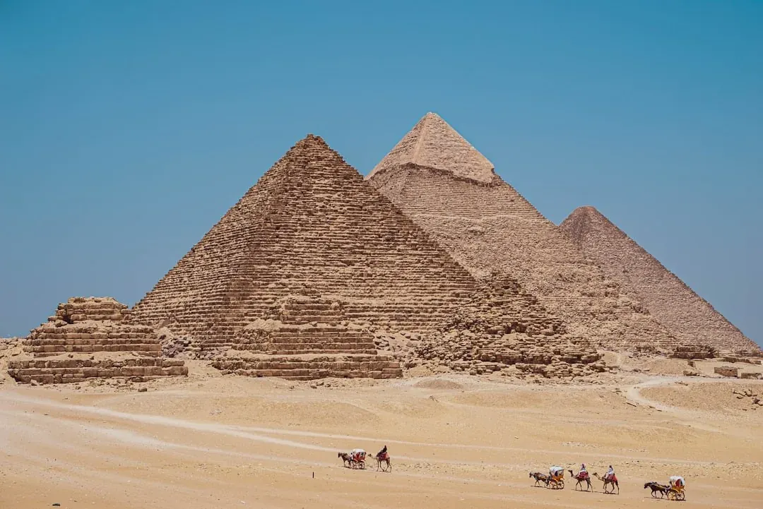 Pyramids of Giza, Cairo – Aventura no Egito de 14 Dias: Oásis, Faraós & Mar Vermelho