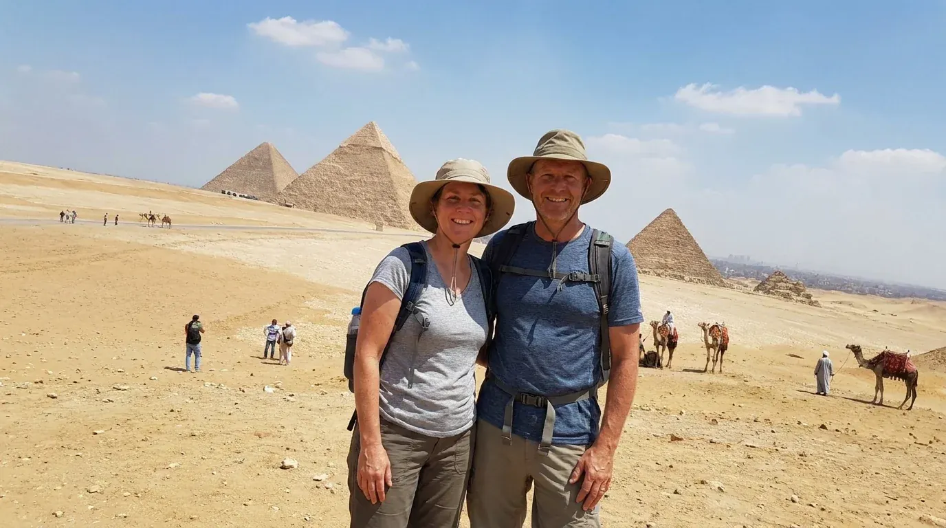 Viajeros en Pyramids of Giza, Cairo – Viaje de 14 días a lo mejor de Egipto