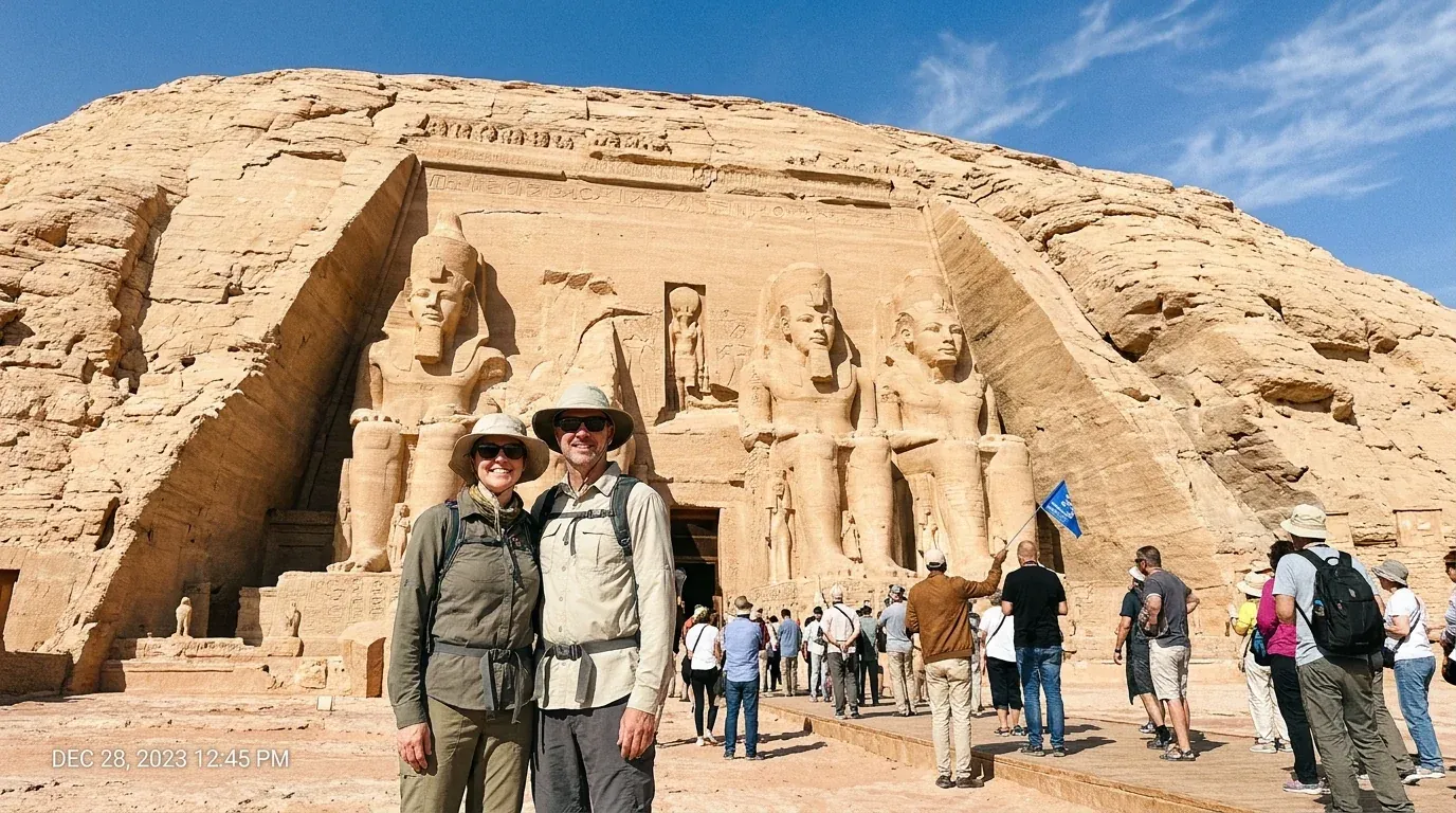 Viajeros en Abu Simbel Temples, Aswan – 15-Días Ultimate Egipto: Pirámides, Nilo y Mar Rojo