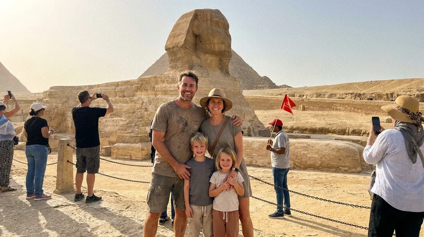 Reisende bei Great Sphinx of Giza – UNESCO Ägypten Tour: 16-tägige ultimative Erkundung