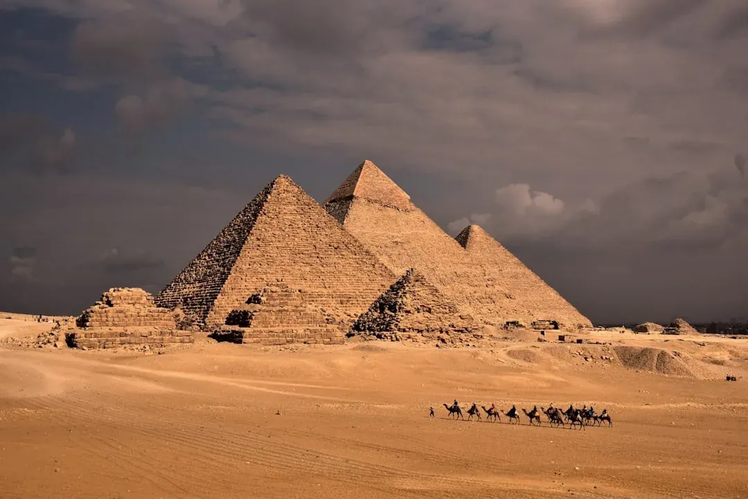 Pyramids of Giza, Cairo – Tour de 2 días a El Cairo desde el puerto de Alejandría Regreso a Port Said