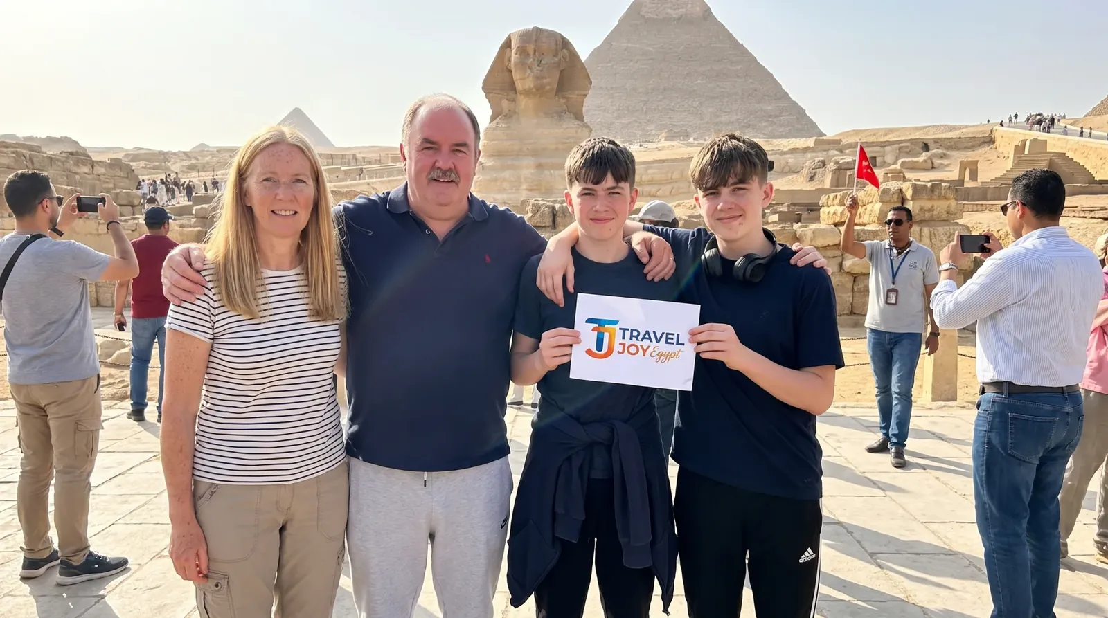 Viajantes em Great Sphinx of Giza – Tour de Destaques de 2 Dias no Cairo e Giza