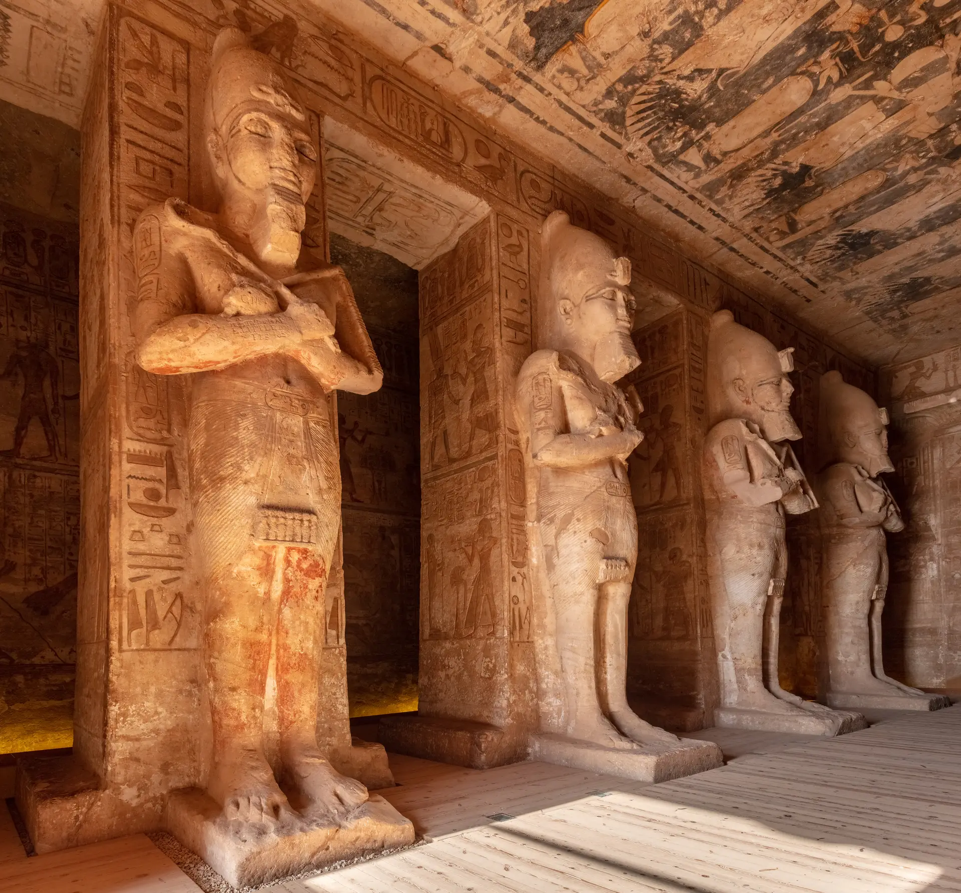 Makadi Bay Excursion To Luxor Abu Simbel In Two Days — photo 1