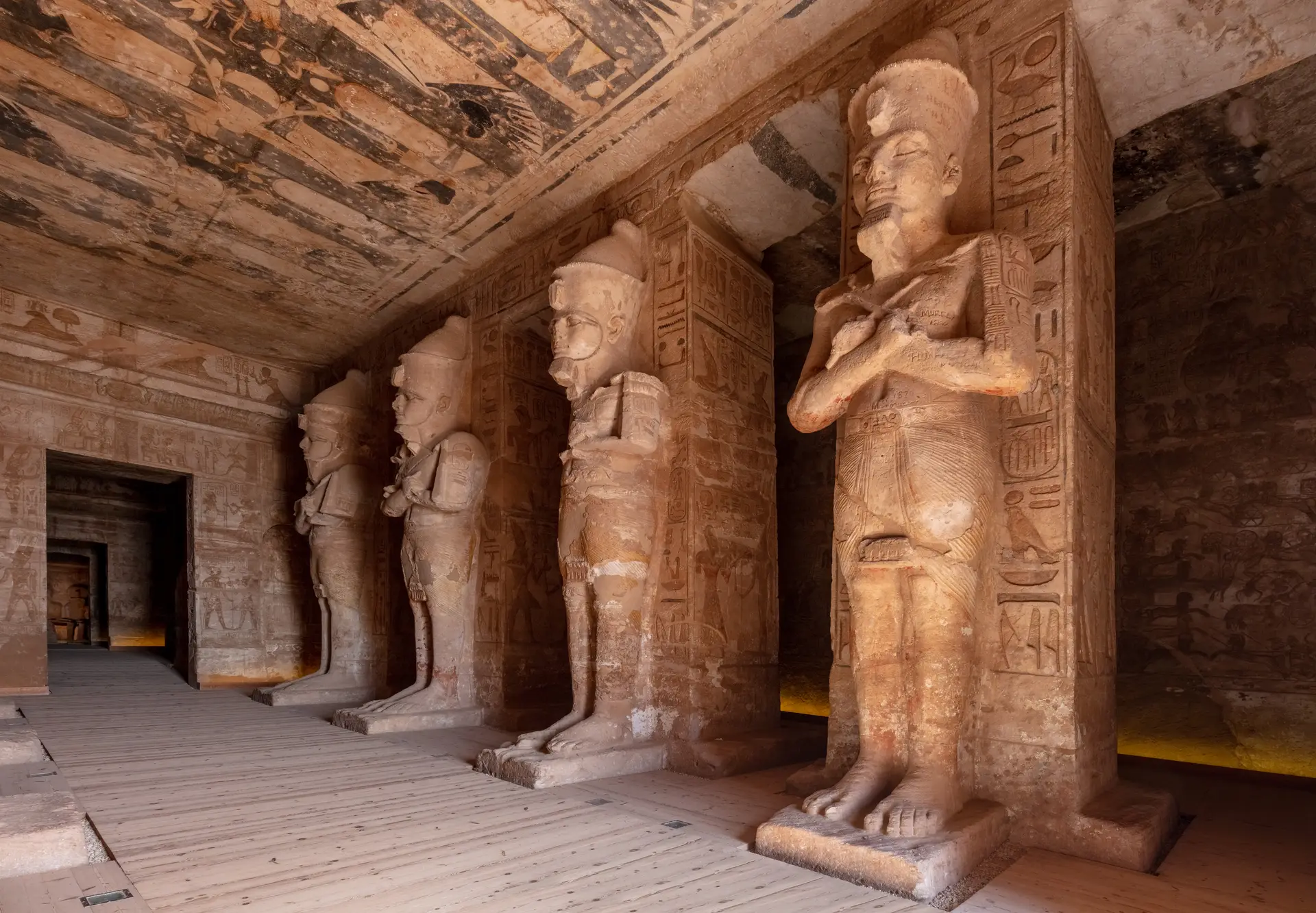 Makadi Bay Excursion To Luxor Abu Simbel In Two Days — photo 2