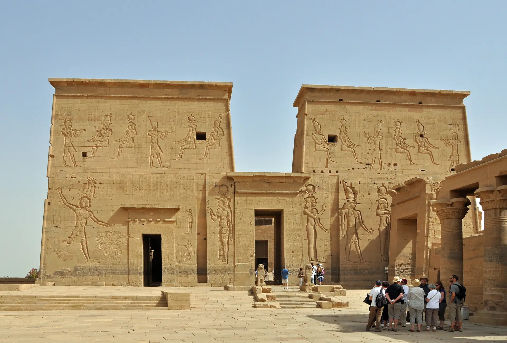 Luxury Sonesta Moon Goddess Nile Cruise — photo 1