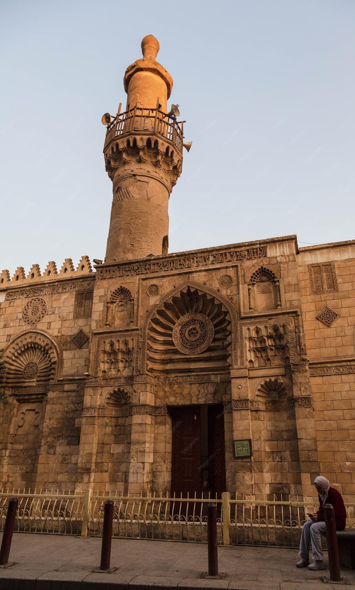 el muizz street, Al Aqmar Mosque Cairo