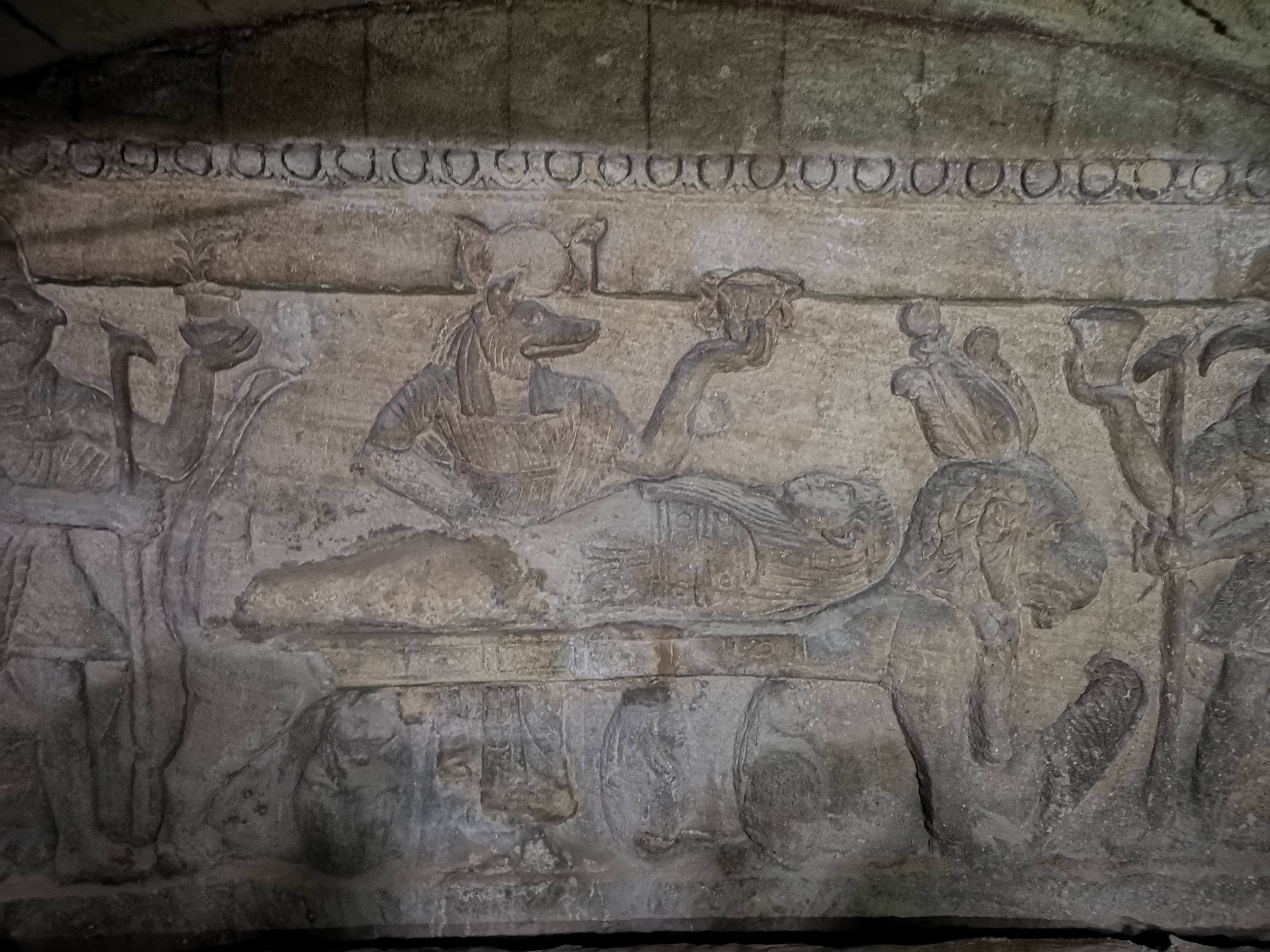 Catacombs of Kom El Shoqafa, Catacombs of Kom El Shoqafa