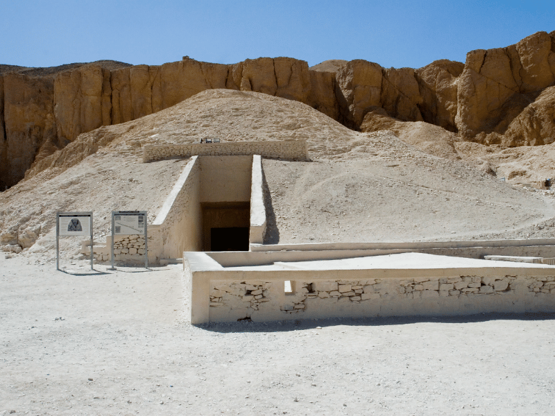 Tutankhamun tomb egypt