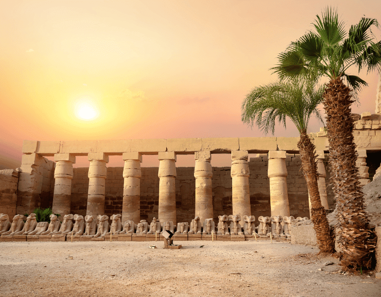 tour to temple of Karnak