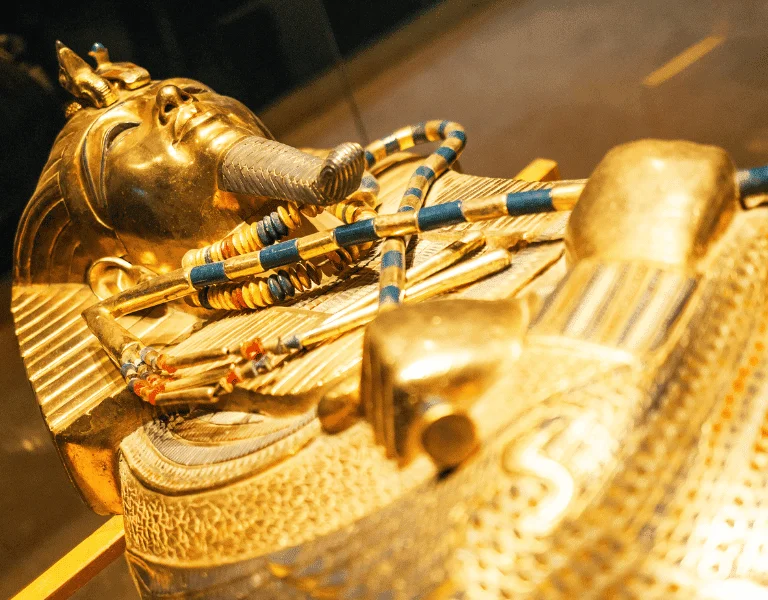 visit Egyptian Museum