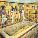 visit Tutankhamun tomb