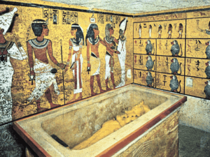 visit Tutankhamun tomb