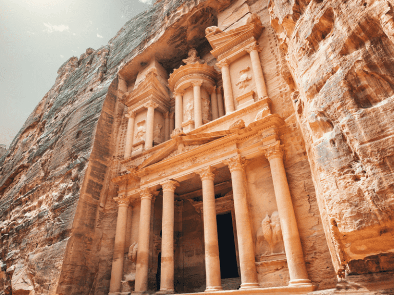 visit petra jordan